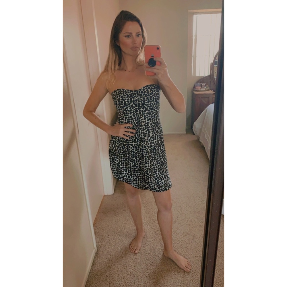 Dress - Picture 4 of 4